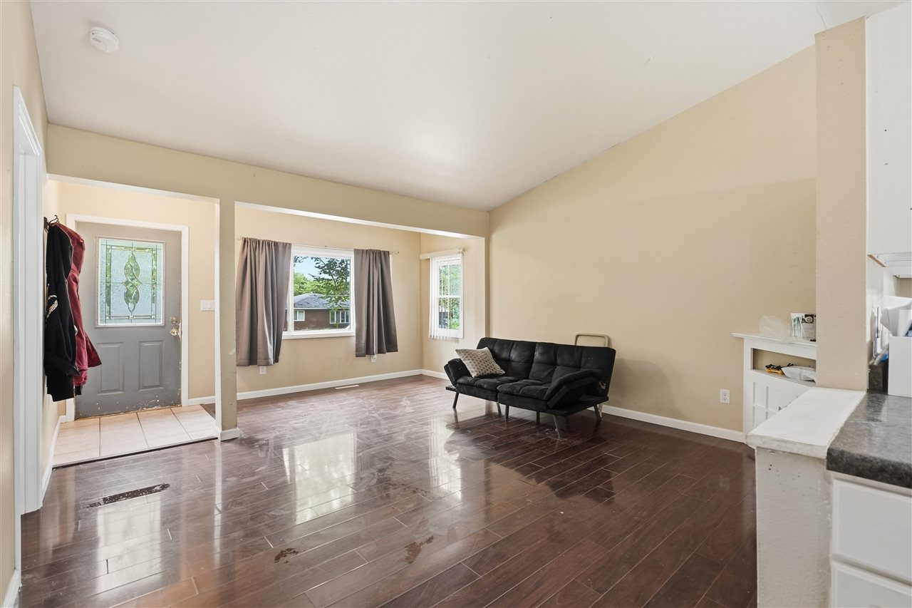 913 Maggard Street Iowa City IA 52240