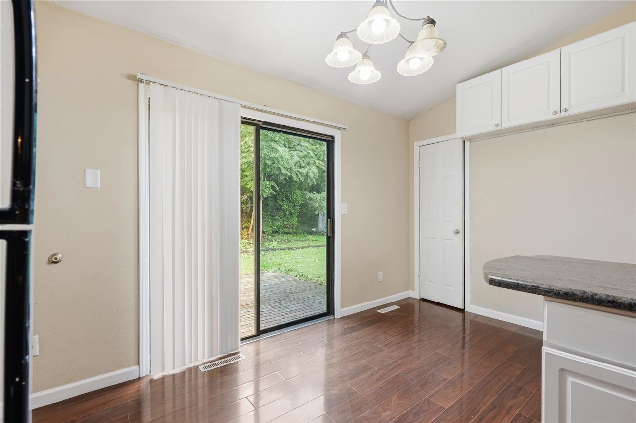 913 Maggard Street Iowa City IA 52240