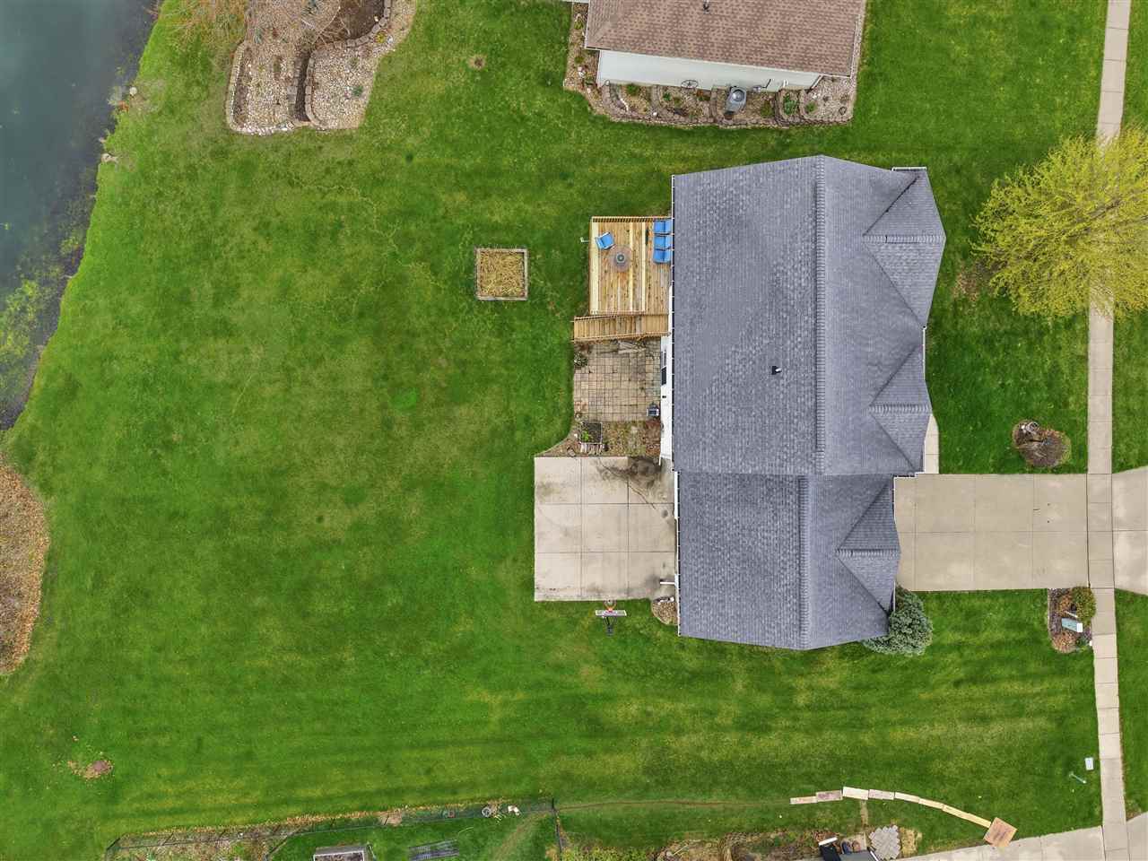 860 Forest Edge Drive Coralville IA 52241