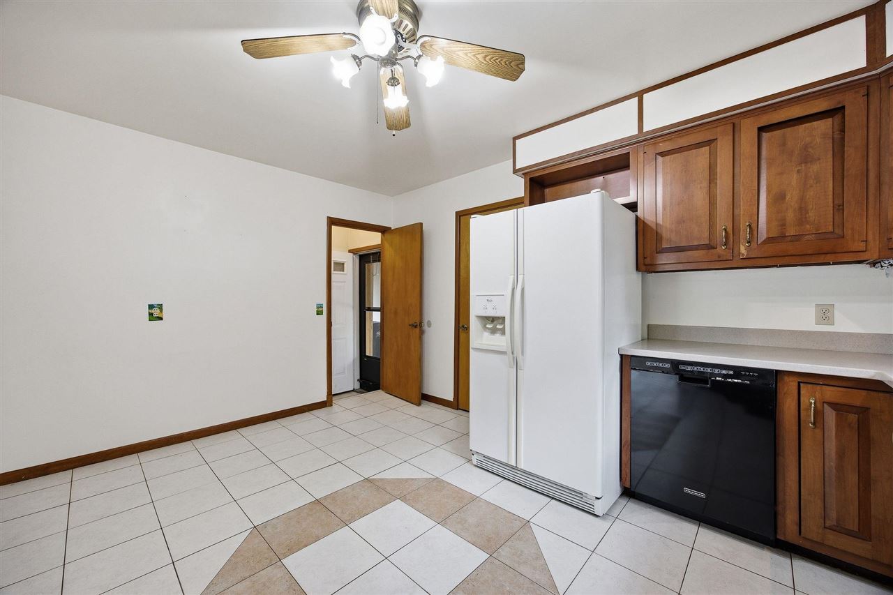 611 3rd Avenue Iowa City IA 52245