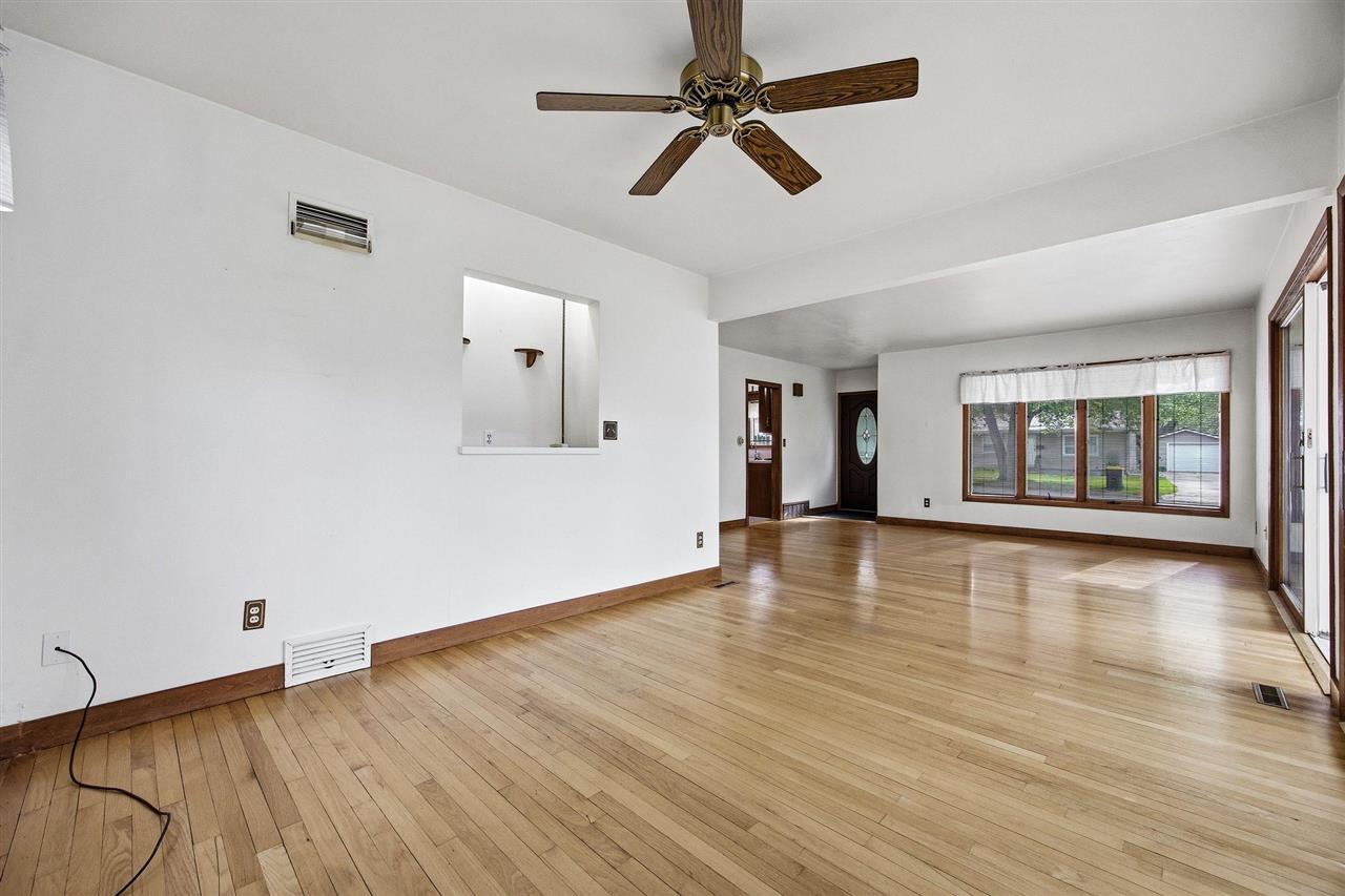 611 3rd Avenue Iowa City IA 52245
