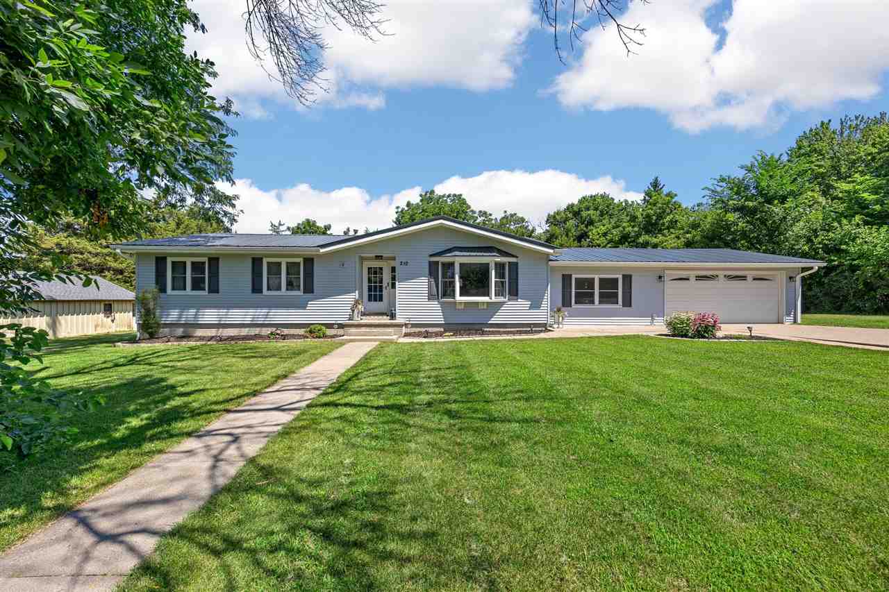 210 W 11th Street Tipton IA 52772