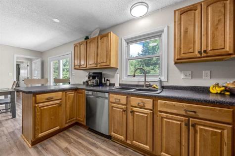 210 W 11th Street Tipton IA 52772