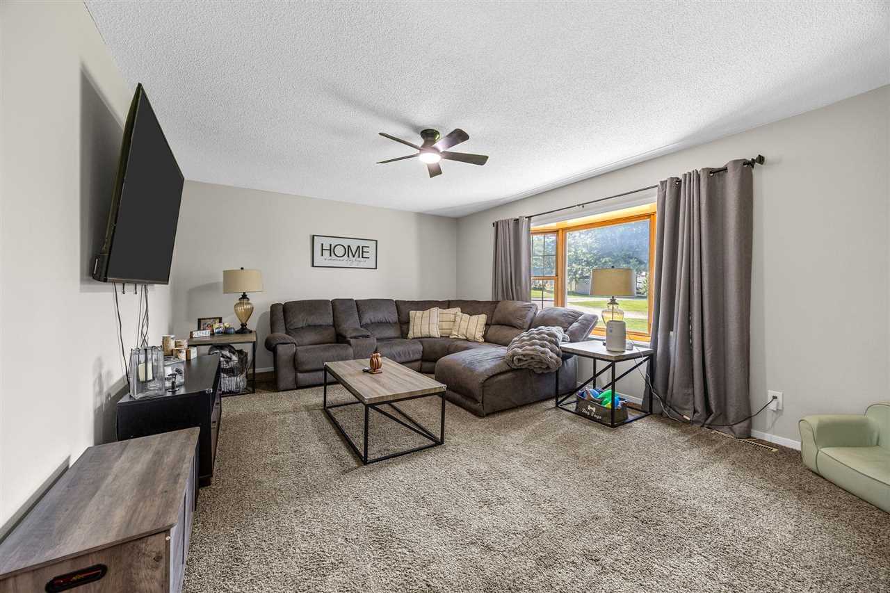210 W 11th Street Tipton IA 52772