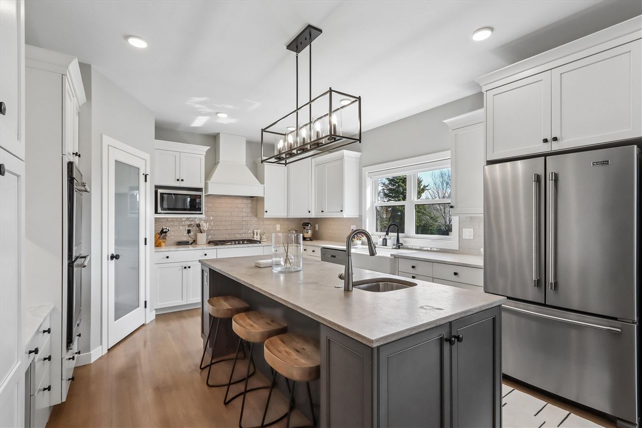 426 Windmill Place Iowa City IA 52245