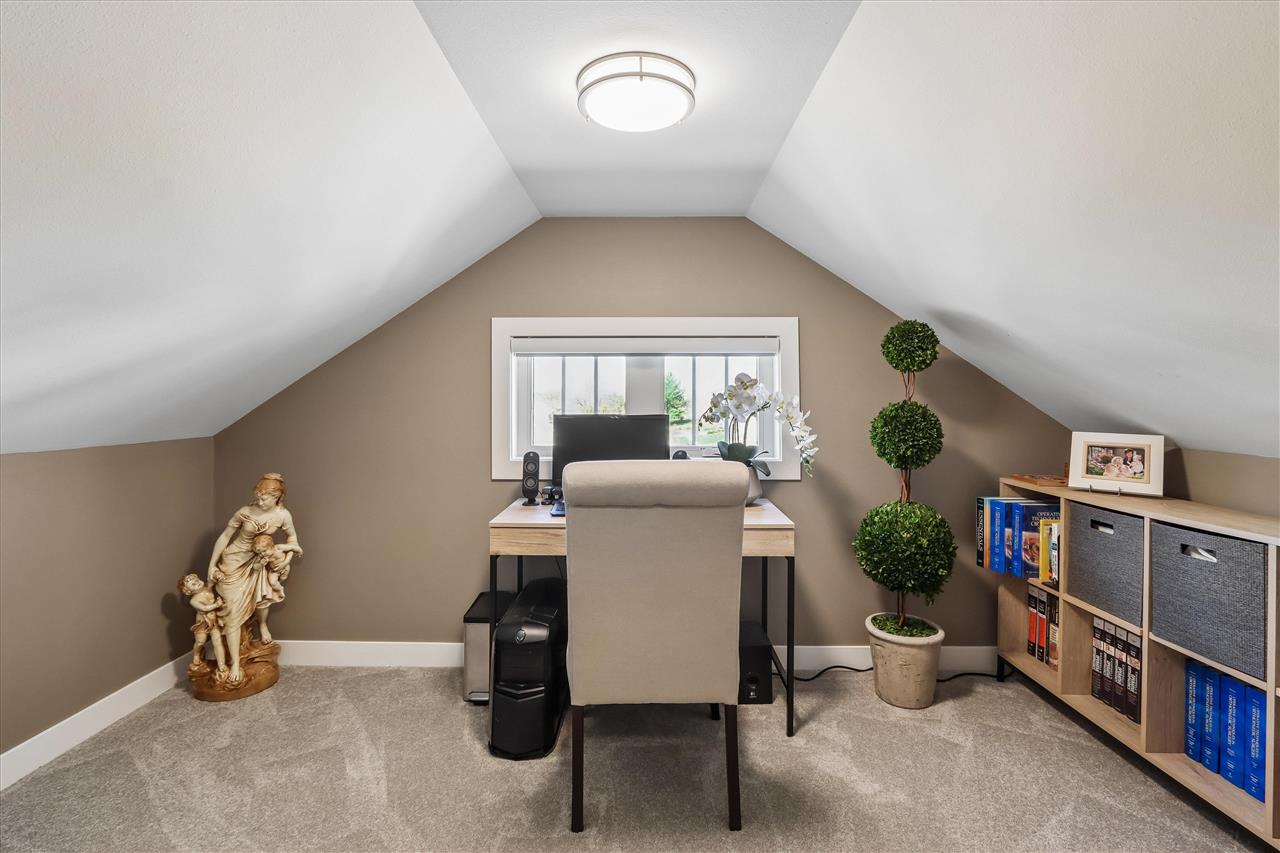 426 Windmill Place Iowa City IA 52245