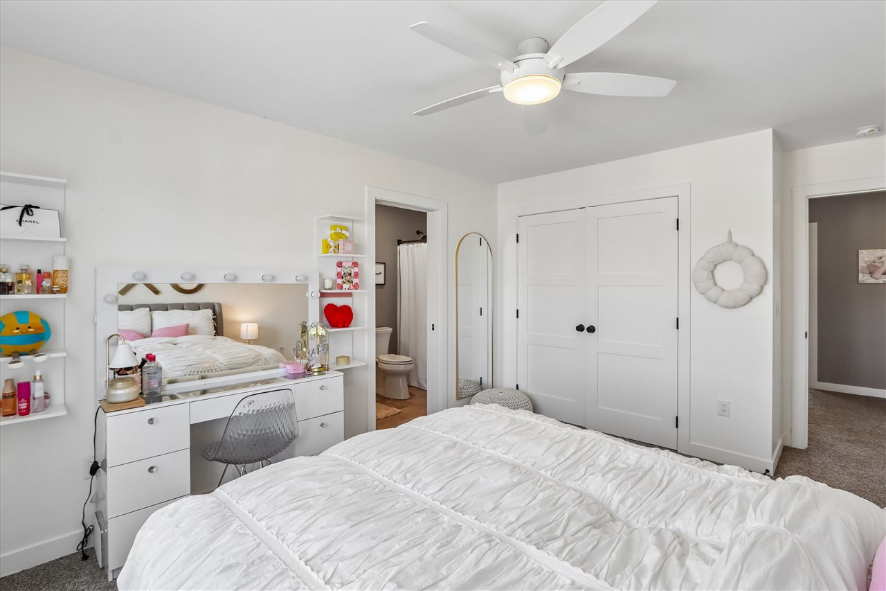 426 Windmill Place Iowa City IA 52245