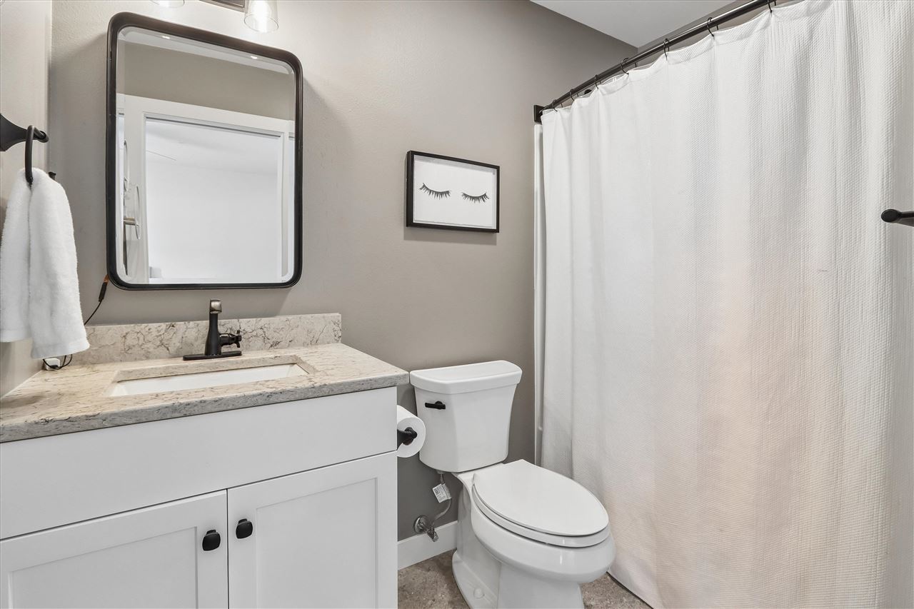 426 Windmill Place Iowa City IA 52245
