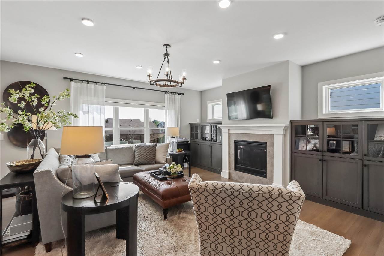 426 Windmill Place Iowa City IA 52245