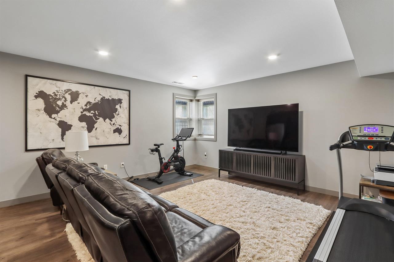 426 Windmill Place Iowa City IA 52245