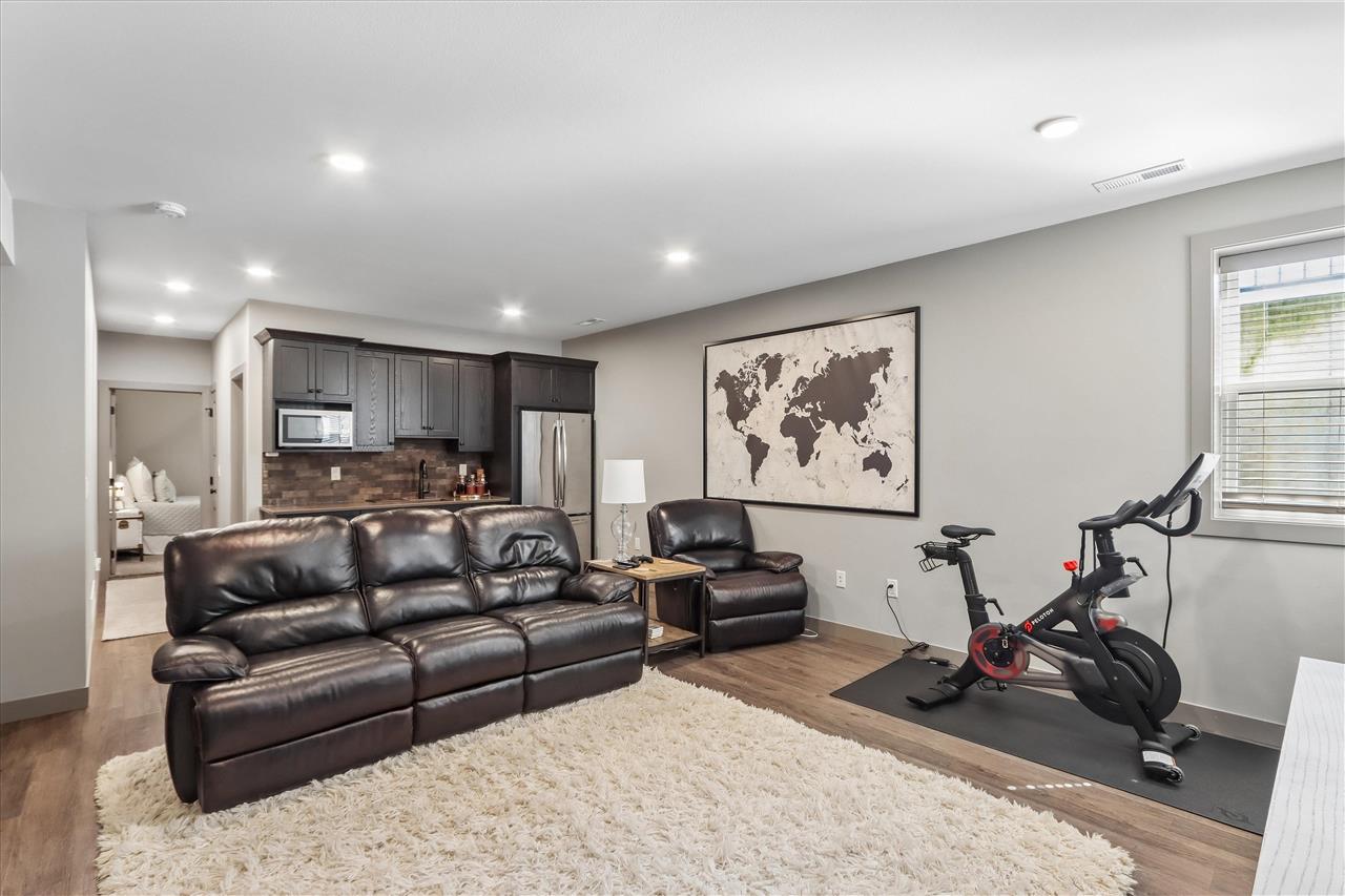 426 Windmill Place Iowa City IA 52245