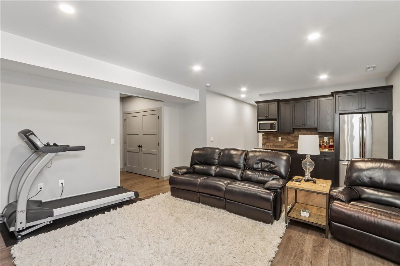 426 Windmill Place Iowa City IA 52245