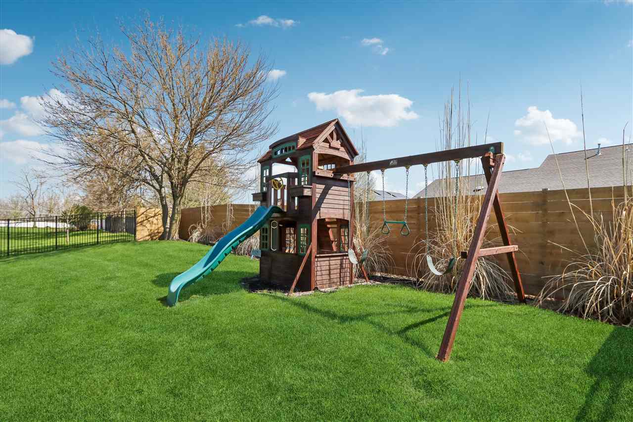 426 Windmill Place Iowa City IA 52245