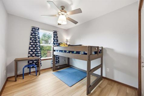 823 Mccollister Court Iowa City IA 52240