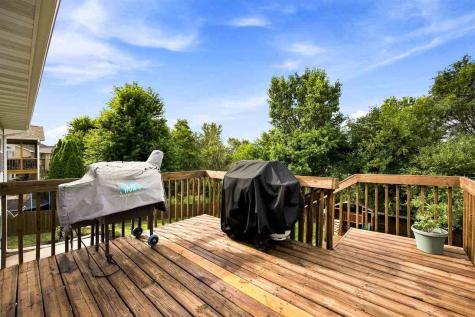 823 Mccollister Court Iowa City IA 52240