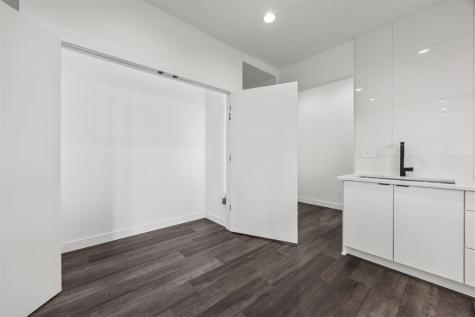 1404 Green Oak Pass Tiffin IA 52340