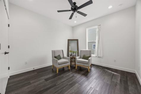 1404 Green Oak Pass Tiffin IA 52340