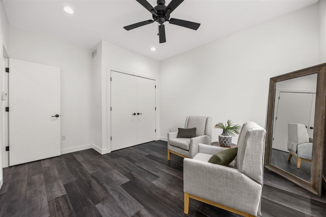 1404 Green Oak Pass Tiffin IA 52340