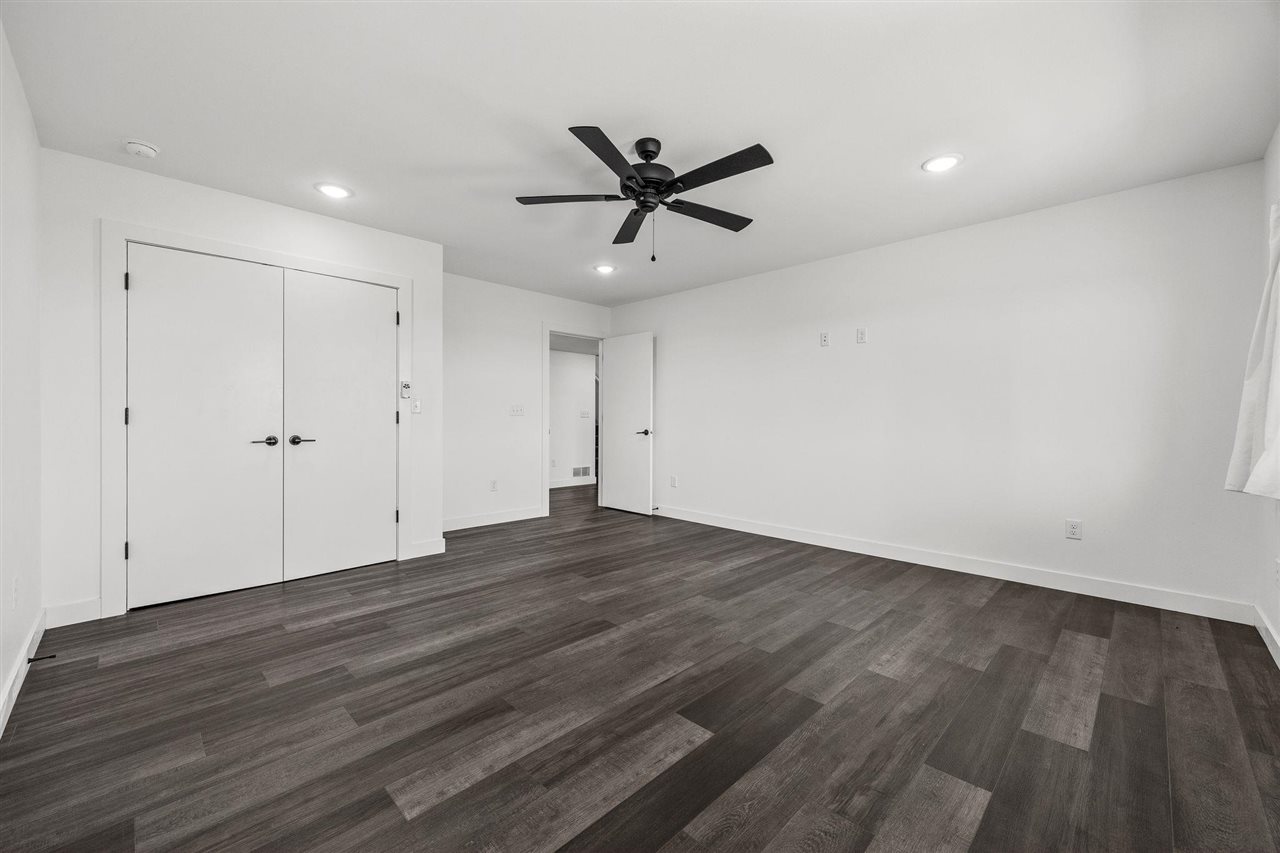 1404 Green Oak Pass Tiffin IA 52340