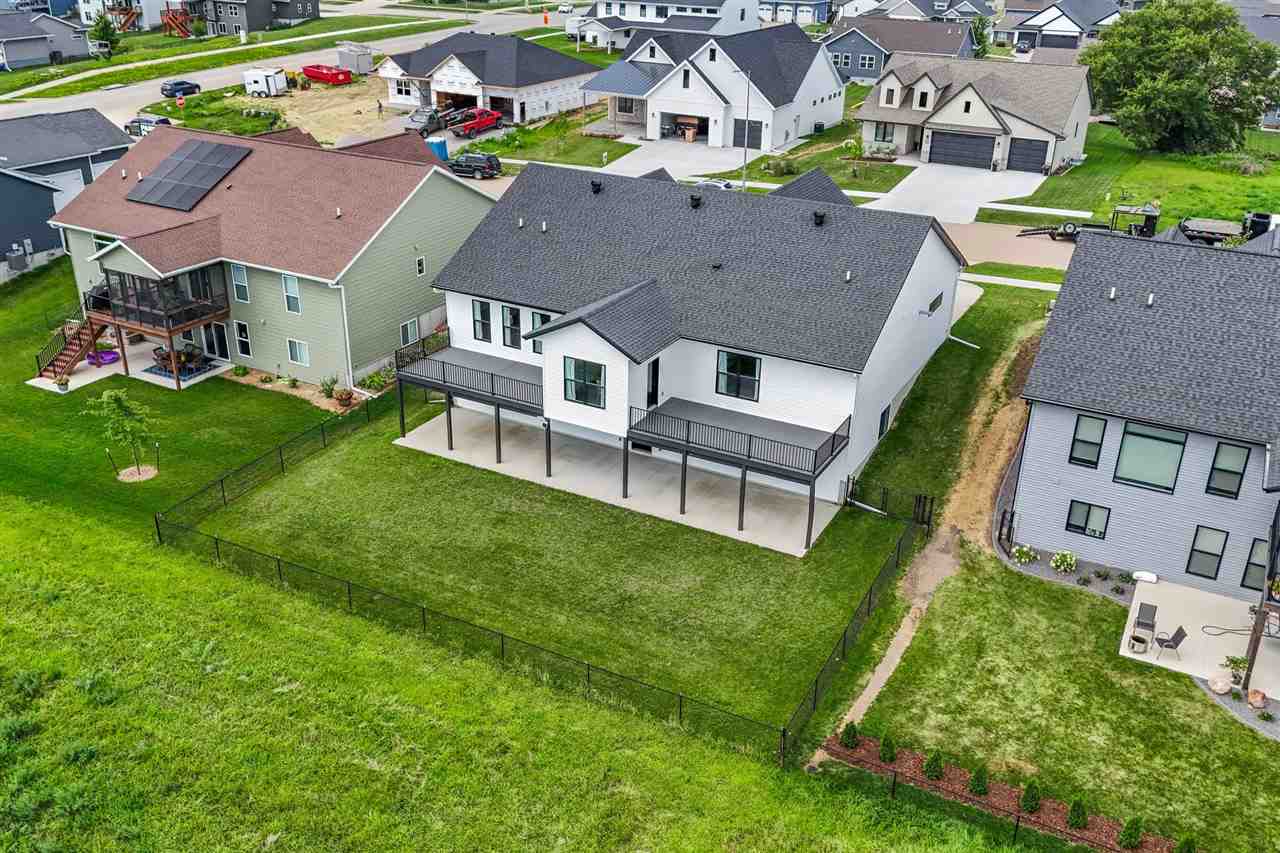 1404 Green Oak Pass Tiffin IA 52340