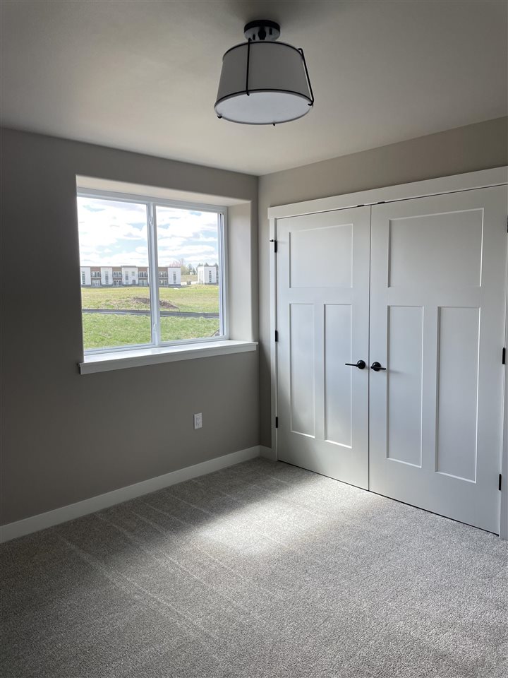 1942 Coquina Avenue Tiffin IA 52340