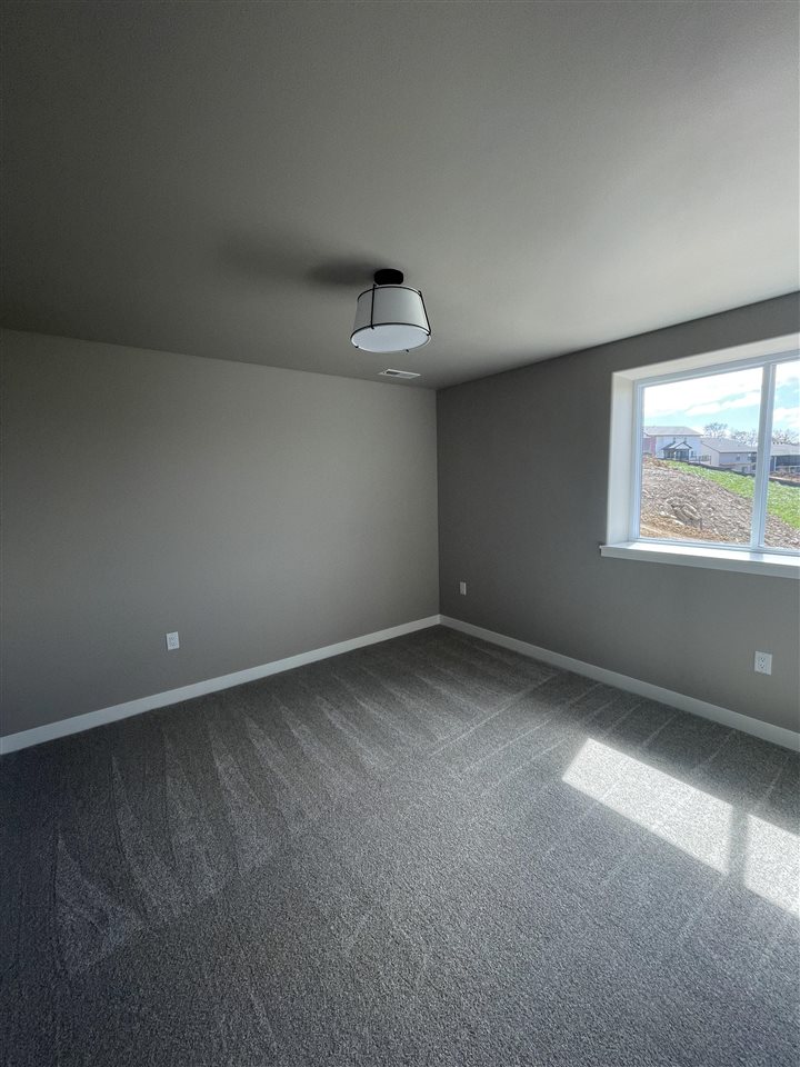 1942 Coquina Avenue Tiffin IA 52340