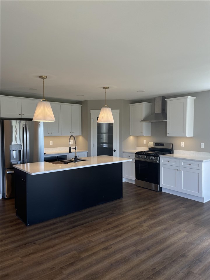 1942 Coquina Avenue Tiffin IA 52340