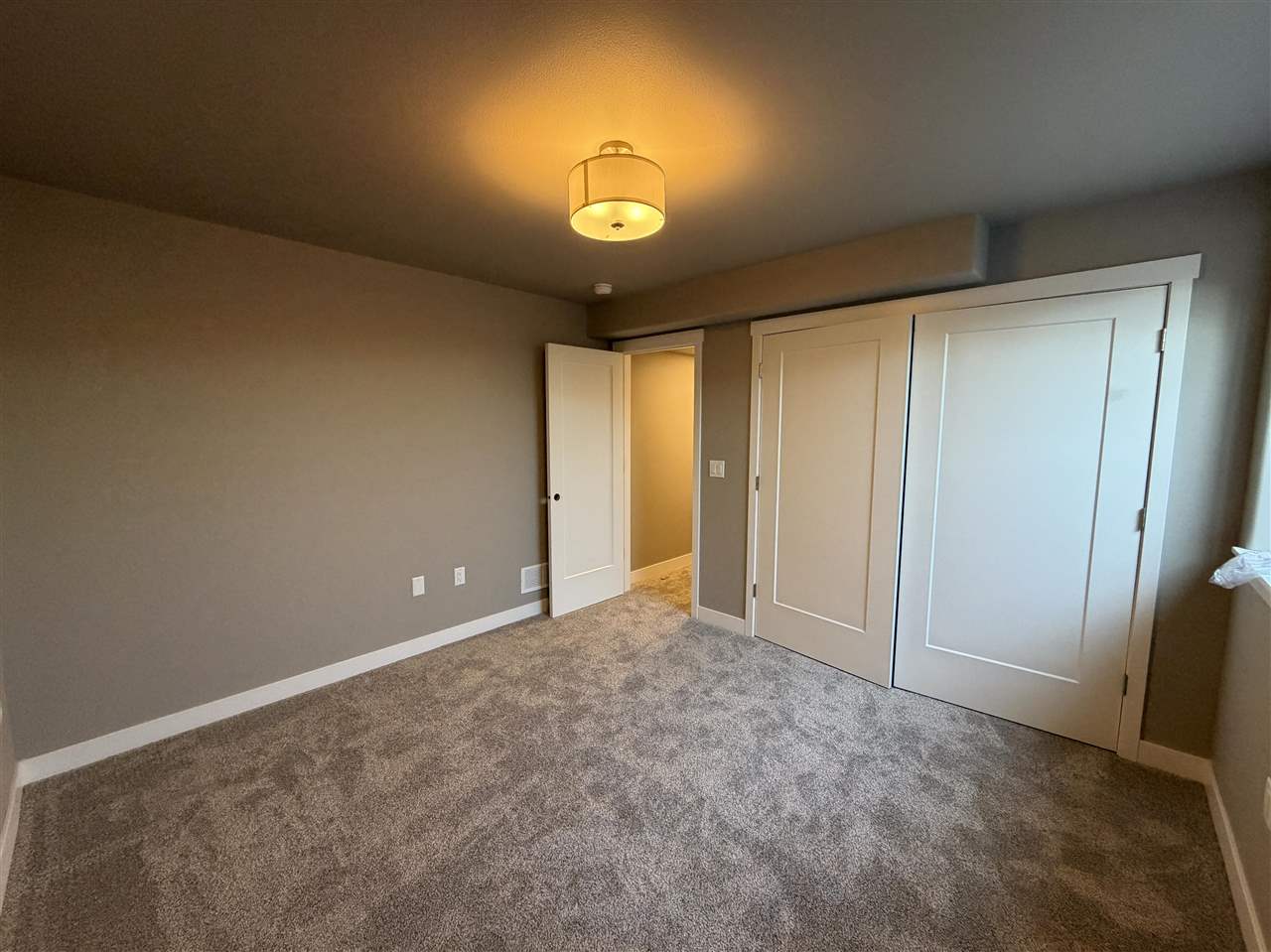 1942 Coquina Avenue Tiffin IA 52340