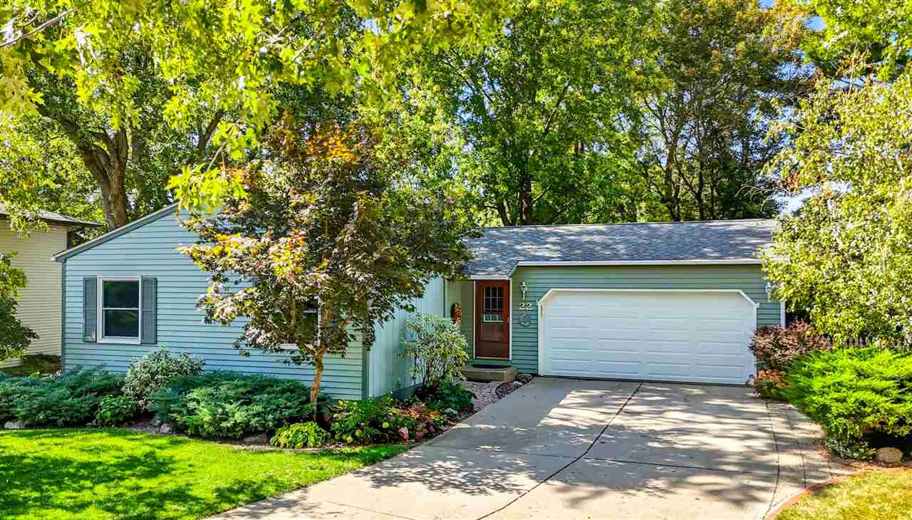 22 Dunuggan Court Iowa City IA 52240