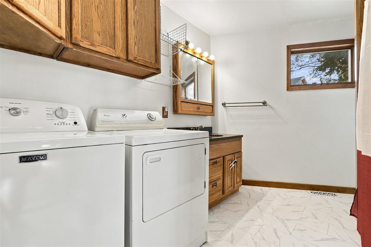 2750 Fern Cliff Road Wayland IA 52654