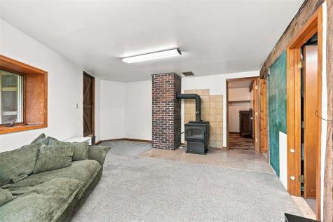 2750 Fern Cliff Road Wayland IA 52654