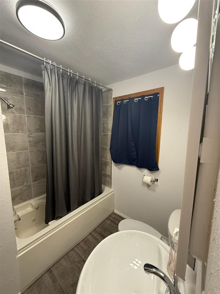 20177 173rd Avenue Sigourney IA 52591