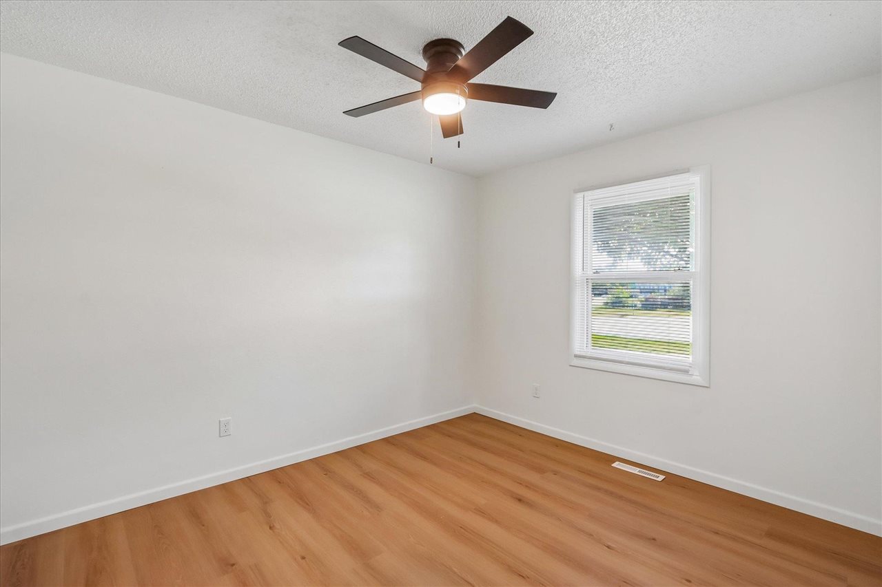 20 N Dubuque North Liberty IA 52317