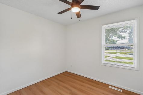 20 N Dubuque North Liberty IA 52317