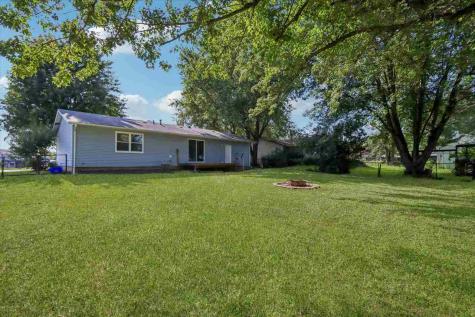 20 N Dubuque North Liberty IA 52317