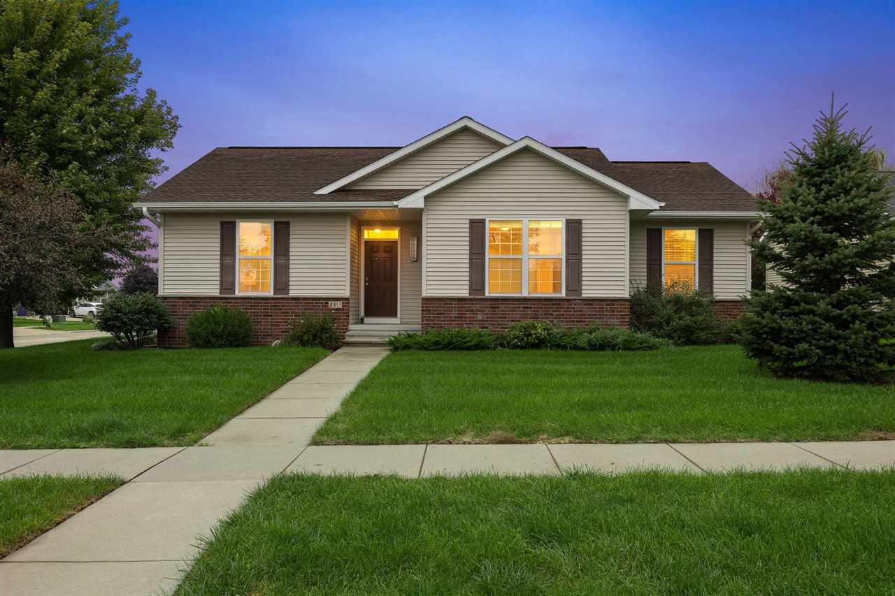 805 Raymond Drive Solon IA 52333