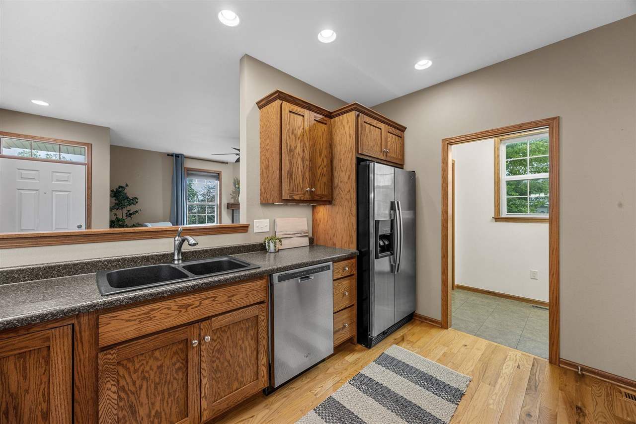 805 Raymond Drive Solon IA 52333
