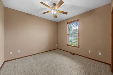 805 Raymond Drive Solon IA 52333