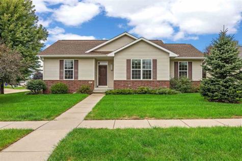 805 Raymond Drive Solon IA 52333