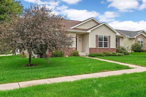 805 Raymond Drive Solon IA 52333