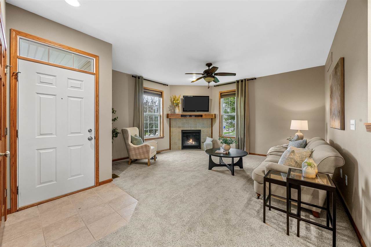 805 Raymond Drive Solon IA 52333