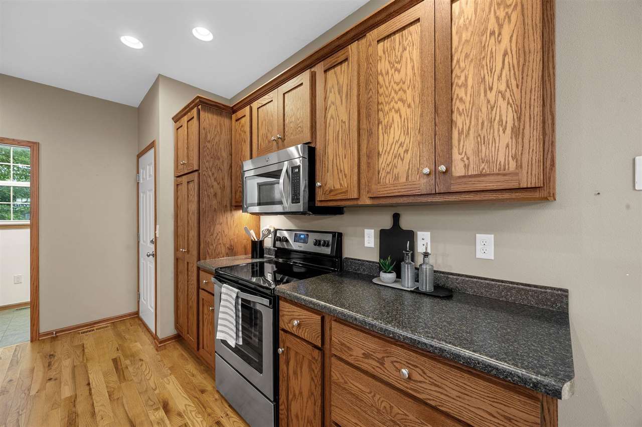 805 Raymond Drive Solon IA 52333