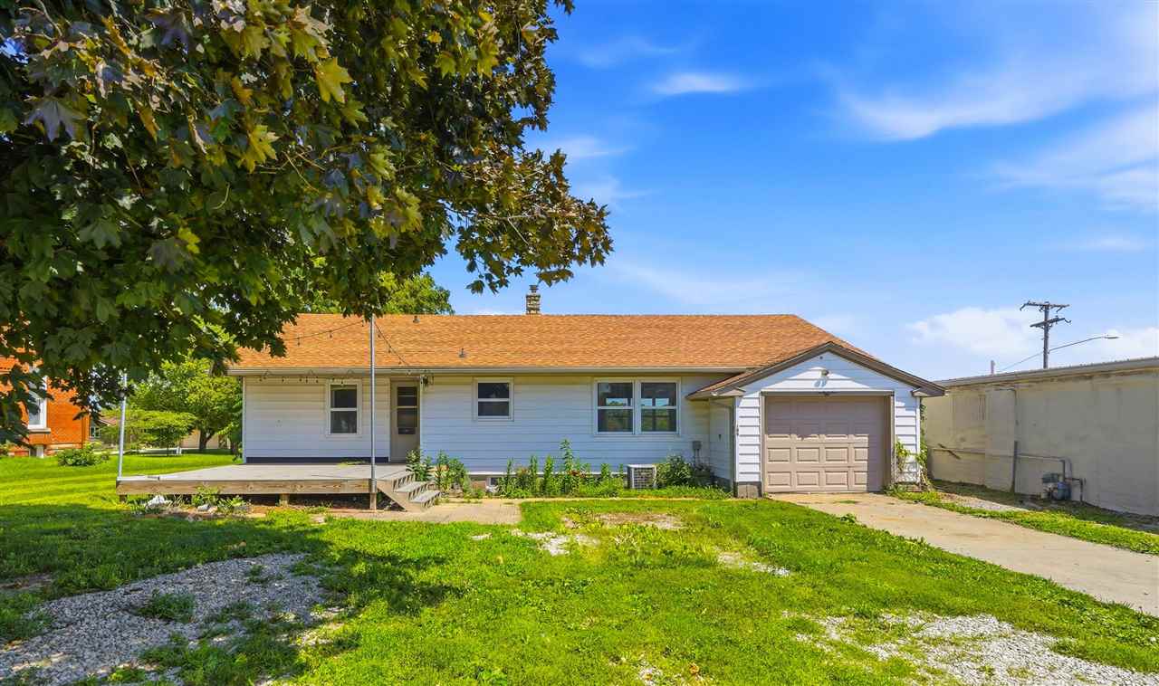 109 W Broad Street North English IA 52316