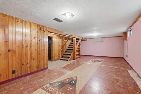 109 W Broad Street North English IA 52316
