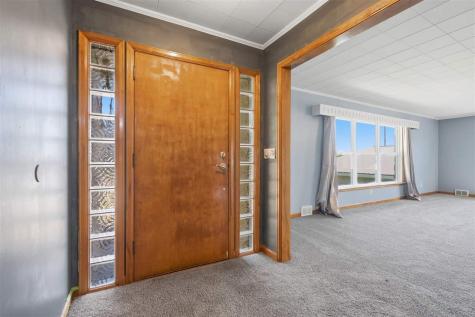 109 W Broad Street North English IA 52316
