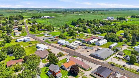 109 W Broad Street North English IA 52316