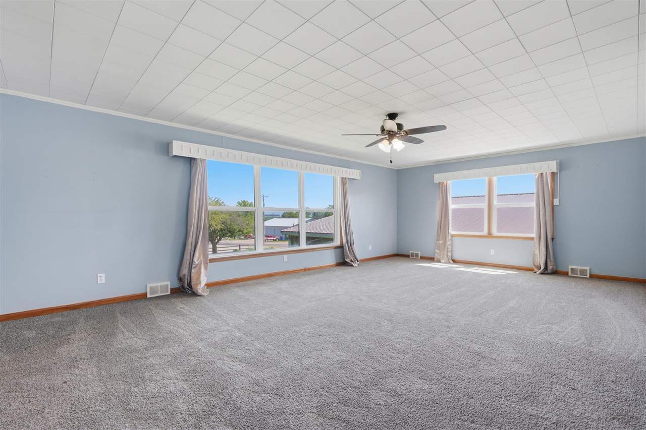 109 W Broad Street North English IA 52316