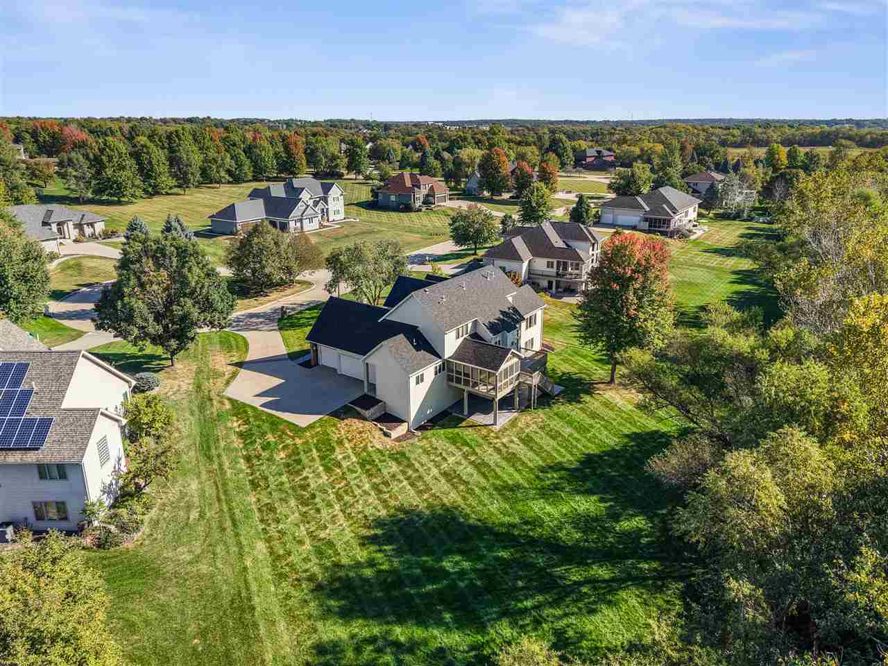 53 Burr Oak Court Iowa City IA 52246
