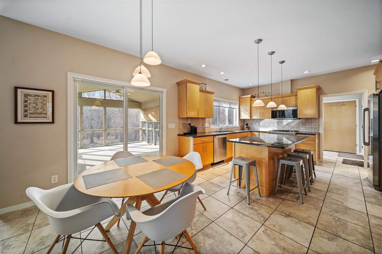 53 Burr Oak Court Iowa City IA 52246