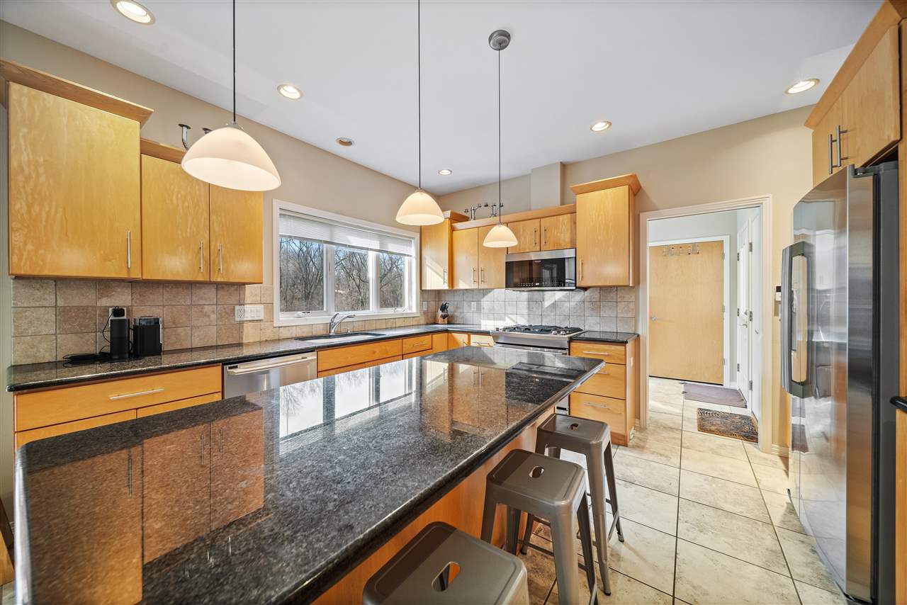 53 Burr Oak Court Iowa City IA 52246